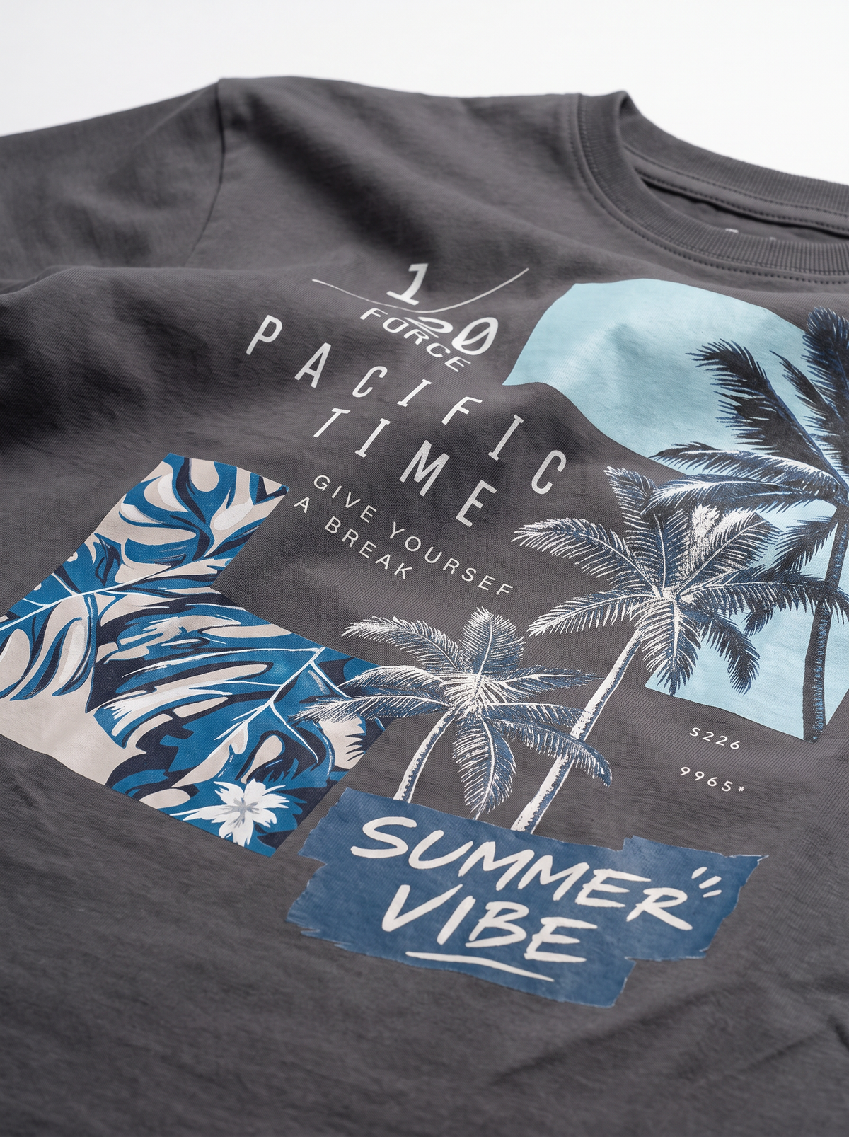 Grey: Pacific Vibe Oversized T-Shirt