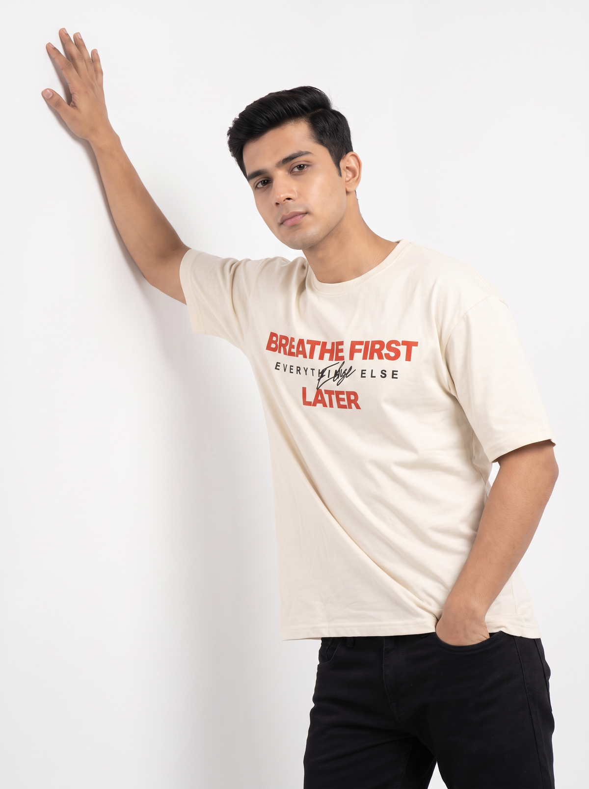 Off-White: Priorities Oversized T-shirt